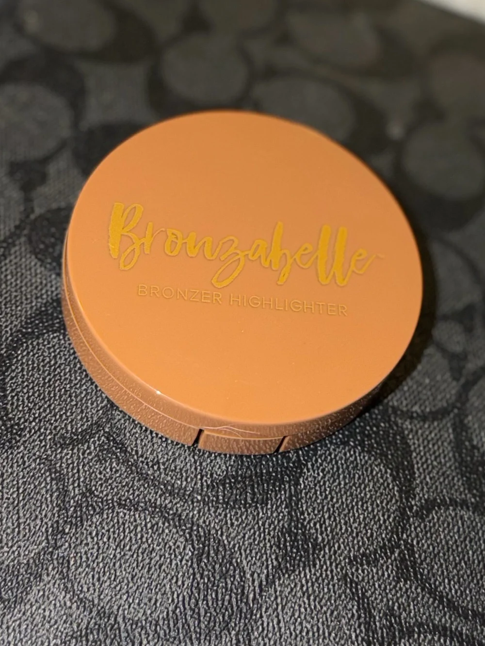 Bronze & highlight Shimmer powder- Neutral Bronze